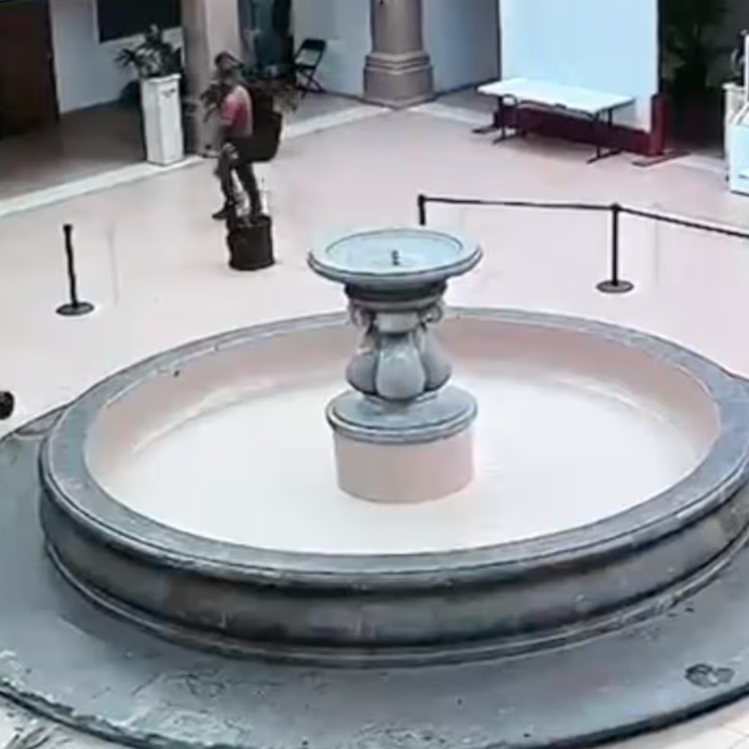 Destruye la Fuente.